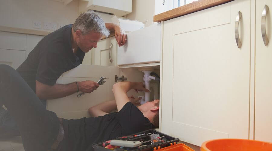Professional burst pipe repair services in Dundee, FL